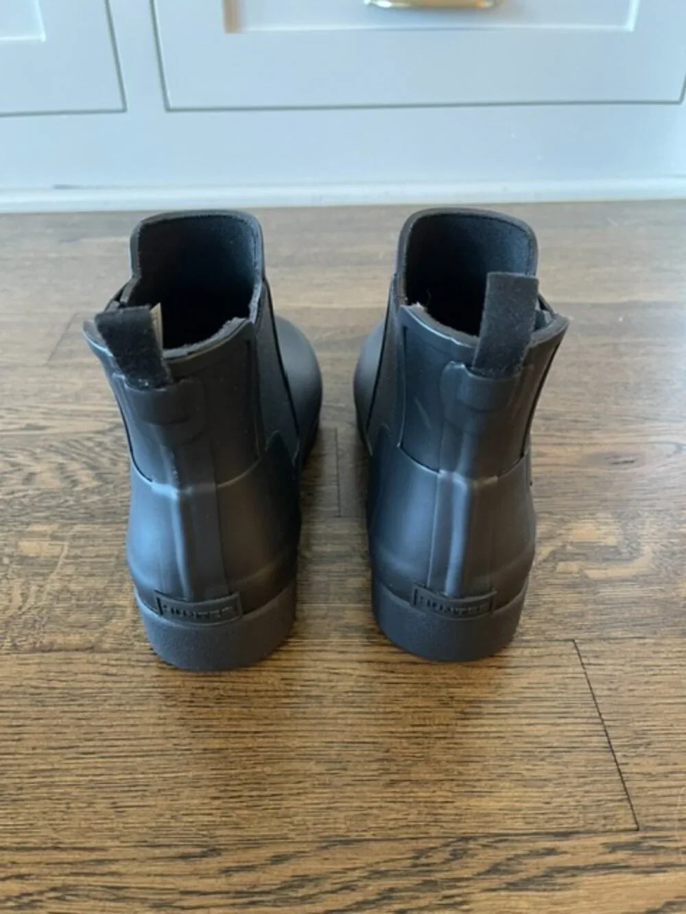 Hunter Original Refined Waterproof Black Rubber Chelsea Rain Boots - Size 8 NIB